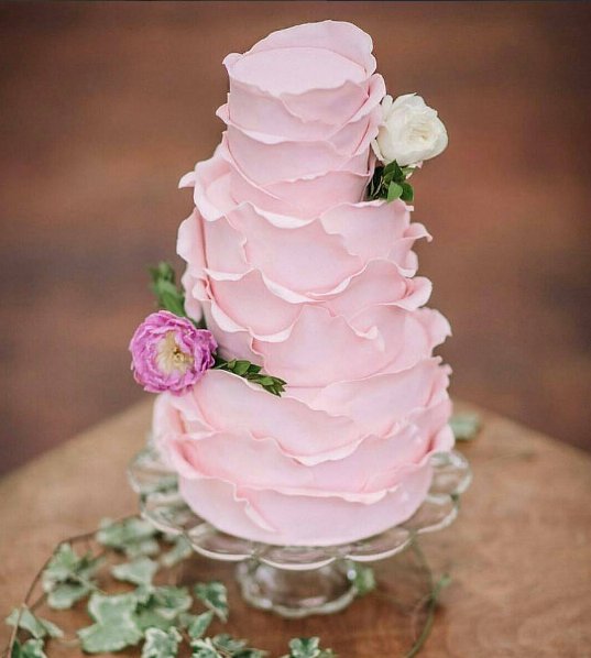 love this #weddingcake #Weddingmusic #BostonWedding #Cambridge