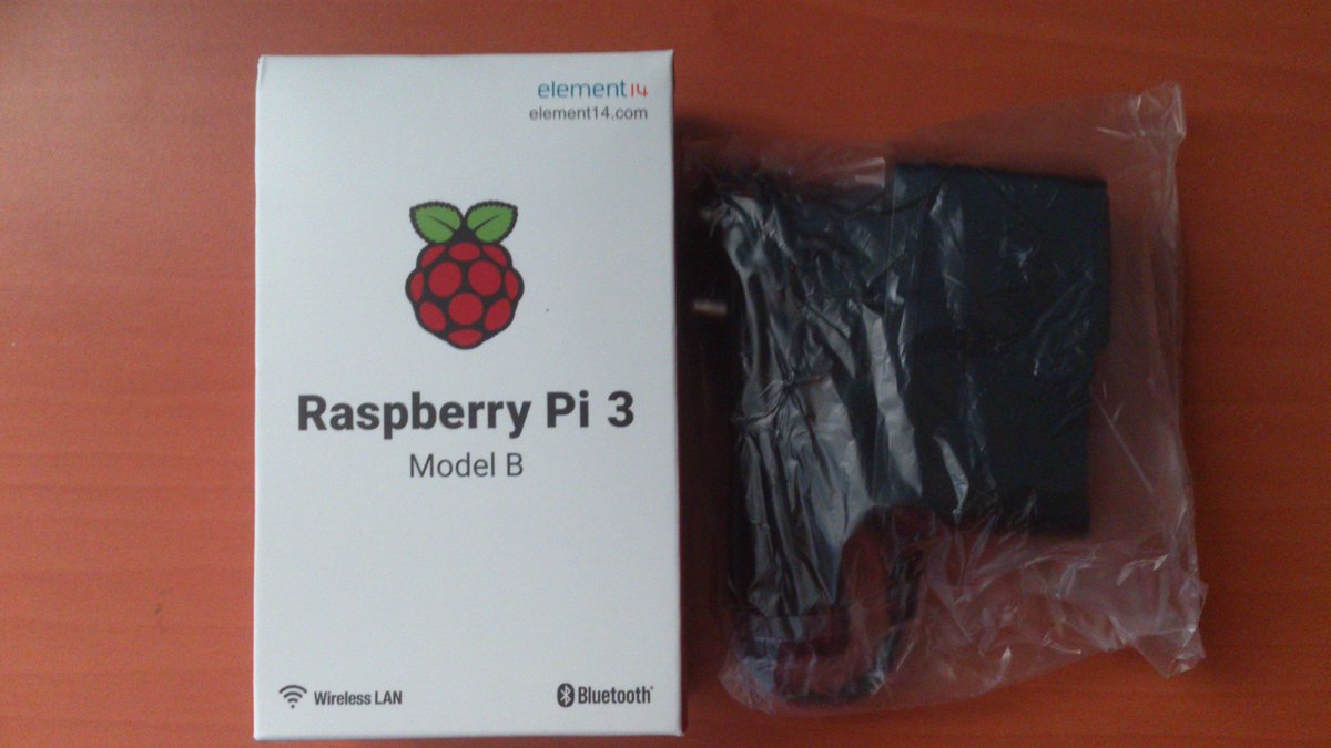 Francescd92's tweet photo. Nuevo proyecto entre manos #rpi #raspberrypi #kodi #raspbian #openelec #osmc #gps #multimedia #carpc https://t.co/0gqXODzeVS
