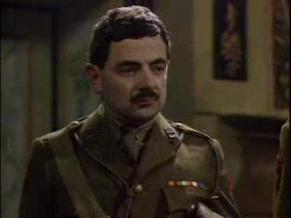 pitchblacksteed's tweet photo. "We want you, as our top painting bard, to leave the trenches."
"Good."
"Tonight."
"Suits me."
"...and go out into No Man's Land." 
#FryWeek https://t.co/Gm4kjK5rFK