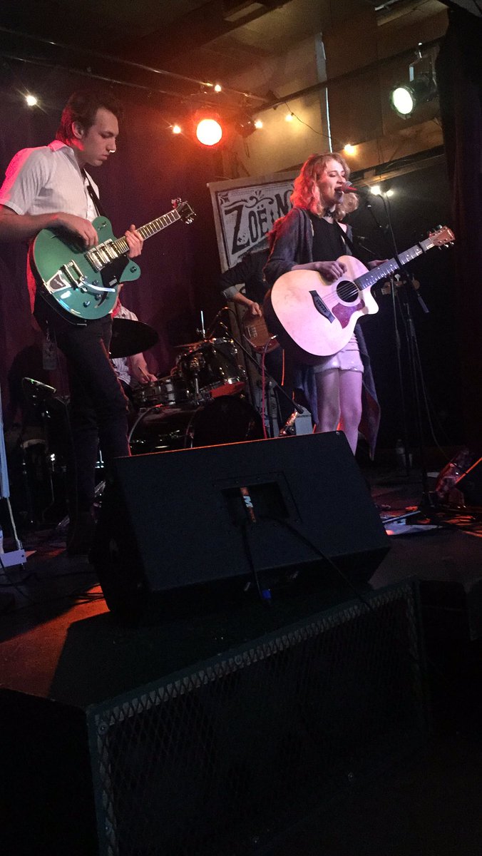 MegaBullhorn865's tweet photo. @ZoeEveNutt on stage #ThePilotLight #RhytmnbloomsFestival 2017 #Knoxville #TN https://t.co/KMgDl6yZqK