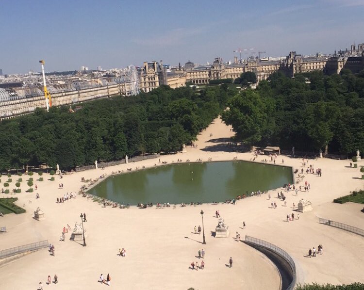 23headers's tweet image. 📍PARIS