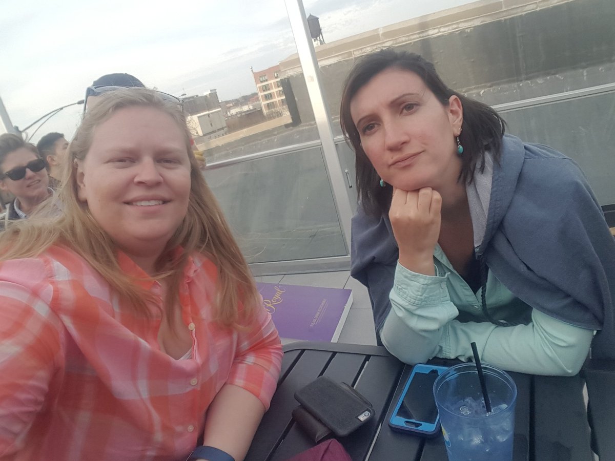 abbsornot's tweet image. Hey, @em_gooty and @embily922, it's v. rude to use someone else's phone to take photos of yourself. #UncalledFor