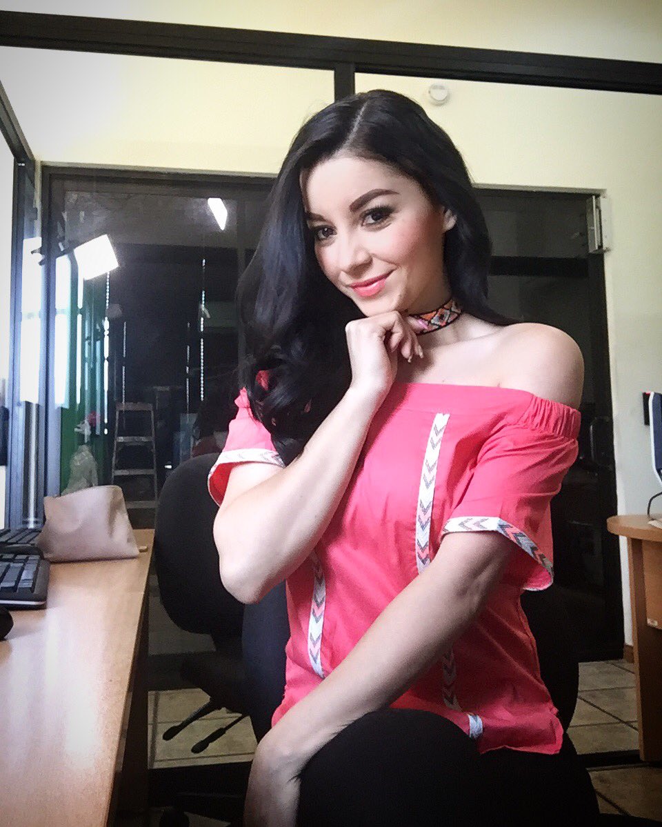 Bonito Domingo!! 😘 Nos Vemos en Milenio Tv!
🌷
Look: <a href="/Maria_Luisa_rc/">Maria Luisa</a>