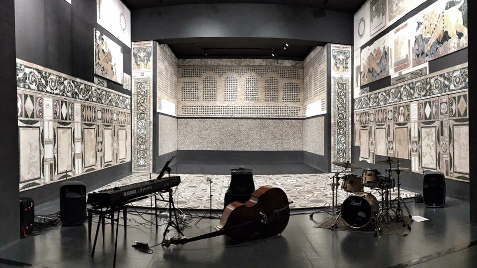 ArlPhoenix's tweet photo. Jazz al Museo ha regalato a tutti una serata indimenticabile @ADITUM_Cultura @SchinaEdoardo @Museo_MAME https://t.co/qxJqTWE0xN