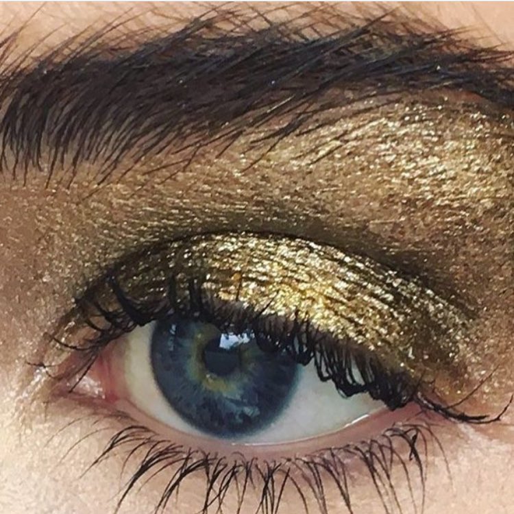 Extreme close-up! ✨ #lct17 #makeup by me using <a href="/MACcosmetics/">M•A•C Cosmetics</a> and <a href="/Illamasqua/">Illamasqua</a>