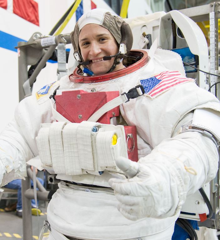 Happy Birthday to @AstroSerena Auñón-Chancellor!  Here in her EMU ready to start a spacewalk training event in the #NeutralBuoyancyLab.