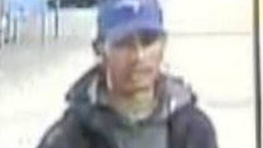 transittoronto's tweet photo. 04/08 Three suspects sought after hurling racial insults, robbing 2 boys at #UnionStn | via @globalnewsto https://t.co/hifn5r7AJN https://t.co/NWVX1wpGKL