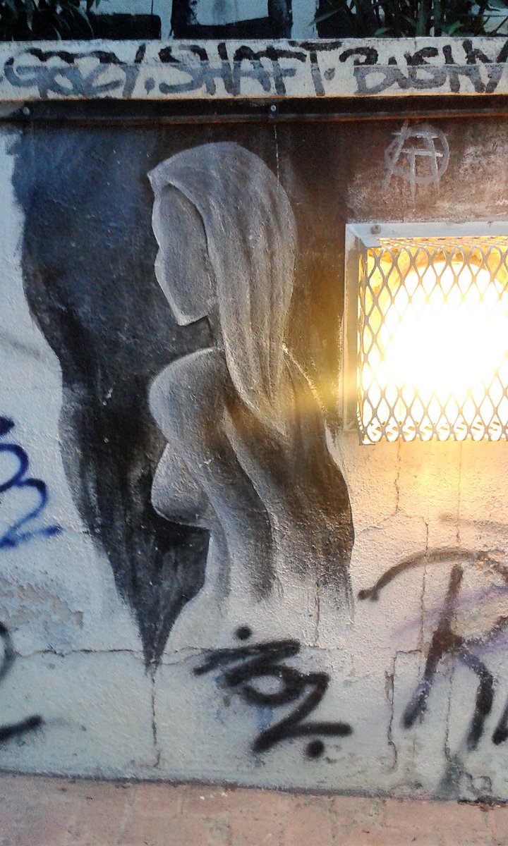 For #StreetArtSunday here's a bit of sexy #StreetArt spotted last week in #Msida #Malta