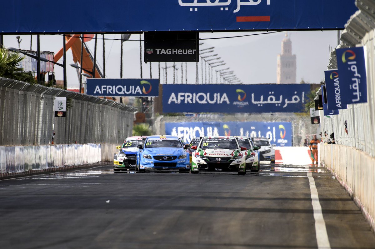 GirolamiSports's tweet photo. PRIMER PODIO DE BEBU GIROLAMI EN WTCC
Parte de prensa @bebugirolami 
https://t.co/fB1z2Tqr5R https://t.co/yYmHJbBceJ