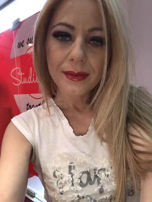 Preparing to go online #flirt4free https://t.co/w1cmozG4Q0<a href="/tag/flirt4free"class="tags">#flirt4free</a>