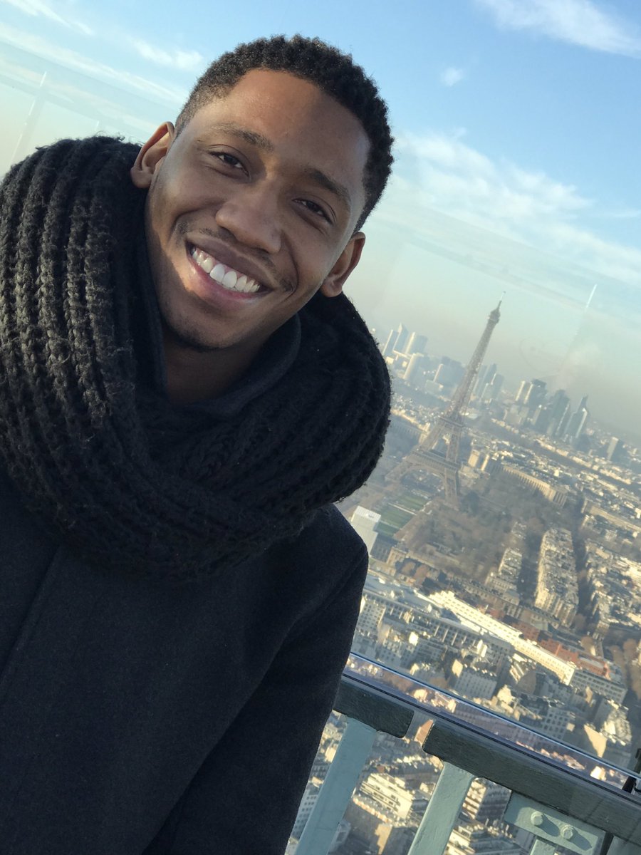 worKAHLILharder's tweet photo. Just basking in my brown skin. Channeling my magic..
#blackboyjoy #travelnoire #blackpride #carefreeblackboy #blackguytwitter https://t.co/1TTnFK1oqr