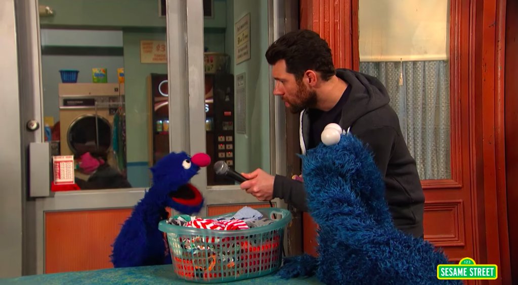 WhHobar's tweet photo. Billy on the (Sesame) Street → https://t.co/DYfLA2bEXH by #YouTube via @c0nvey https://t.co/gSs71kihNk