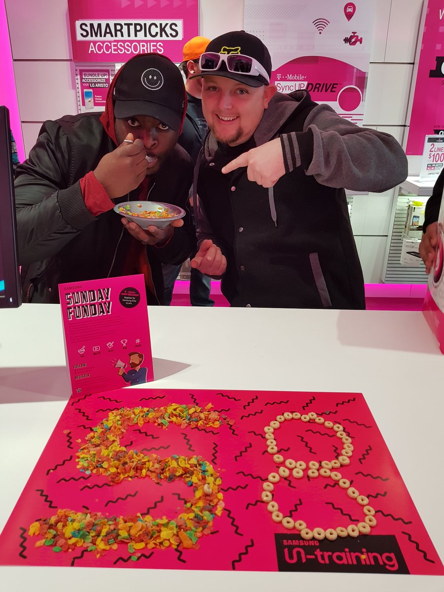 Samsung_Partner's tweet photo. Getting creative on this awesome #SamsungSundayFunday @theSamsungSide https://t.co/ajt6Y76kdb