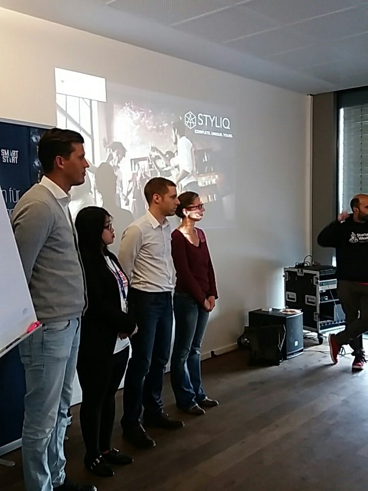 SWCologne's tweet photo. Team's #FinalPitches @SWCologne🎉  ➡ Styliq 🚀 https://t.co/Lq7VtmF7Jj