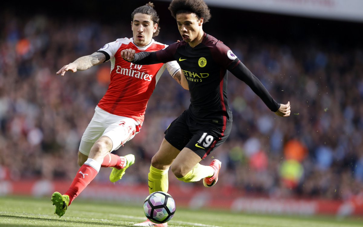 TeleFootball's tweet photo. Thierry Henry on Hector Bellerin: "You have to be faster with your brain than with your legs. You cannot allow the winger inside like that" https://t.co/jI5ALj3fYD