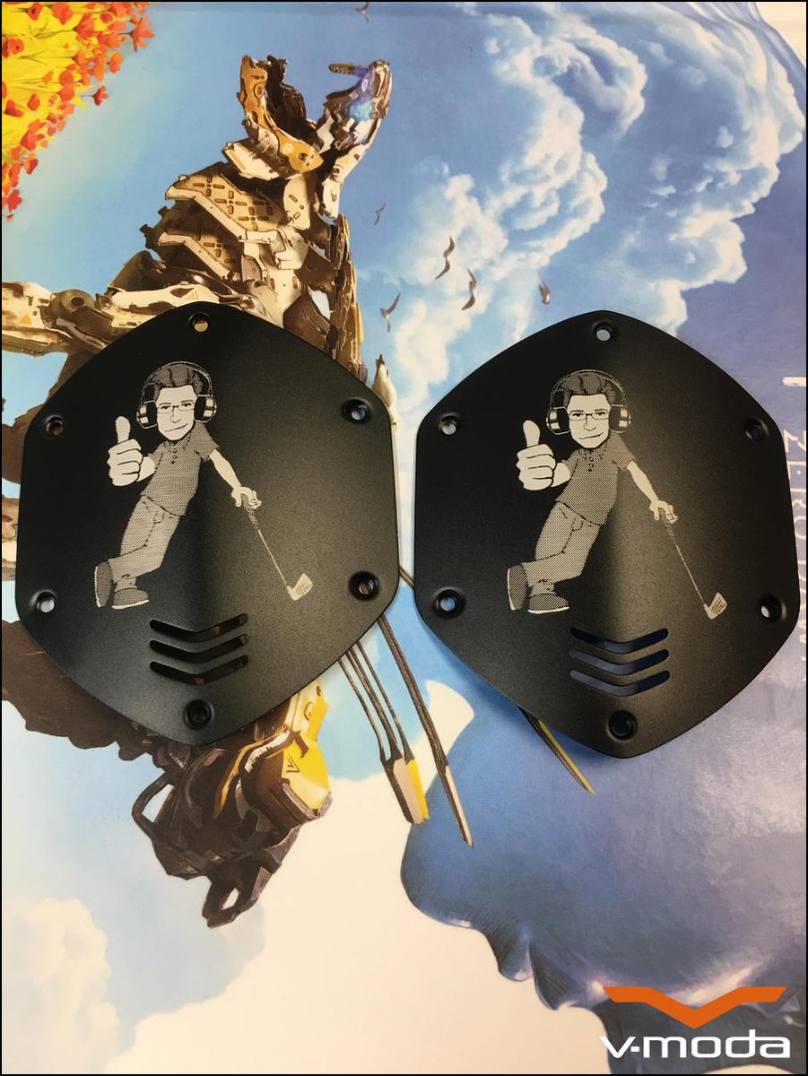 JaysGolf's tweet photo. The proof of #lilJay that will be on my new @VMODA #Crossfade2Wireless made by @McTwentyTwo looks #awesome #headphones https://t.co/fqi6zSUuSB