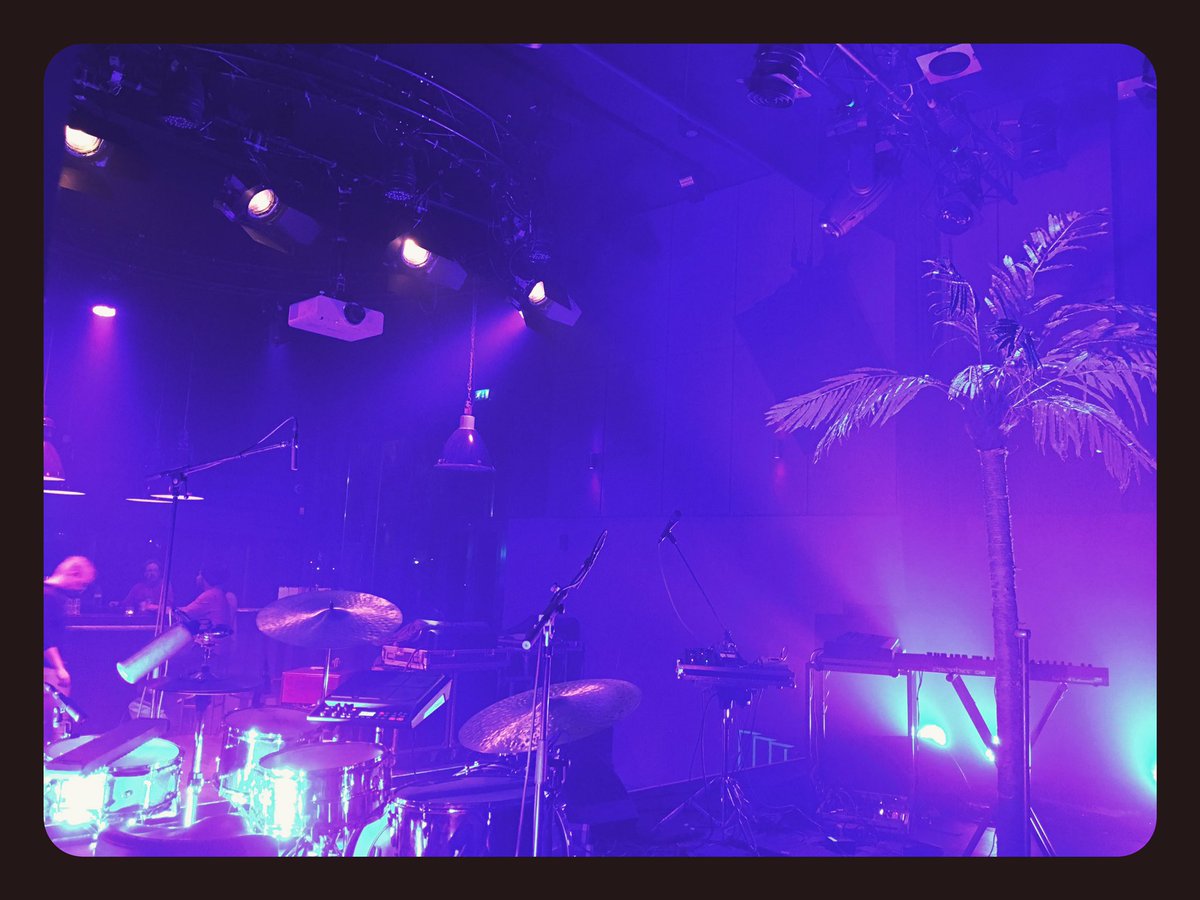 thankuu <a href="/Hedon/">Hedon</a> n <a href="/The_Daily_Indie/">The Daily Indie</a>  for last nite! @Mezz_Breda tonite with <a href="/GOSTONL/">GOSTOMUSIC</a> x