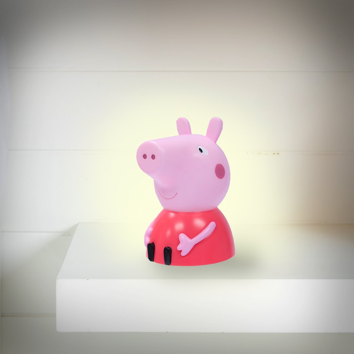 basicfuntoys's tweet photo. Peppa and friends will help light the way towards a great week! #PeppaPig #SoftLite https://t.co/rCSzQob35c