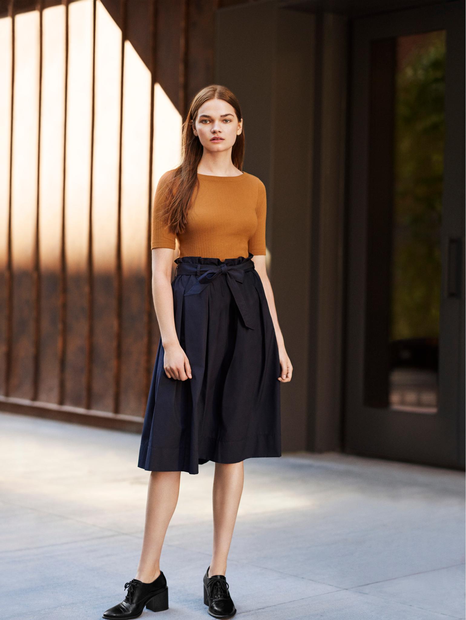 UNIQLO on Twitter: "Our High Waist Belted Flare Midi Skirt features a  modern cut that creates a flattering leg-lengthening effect.  https://t.co/0oOS4DF35T https://t.co/h1i96jOqct" / Twitter