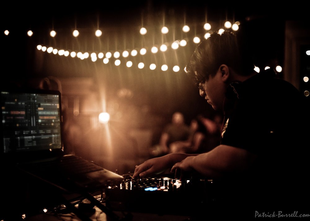 soulfulsystems's tweet photo. Music X Camera X Vibe. No party is complete without DJ Junk Food. https://t.co/xPzId4eVuV