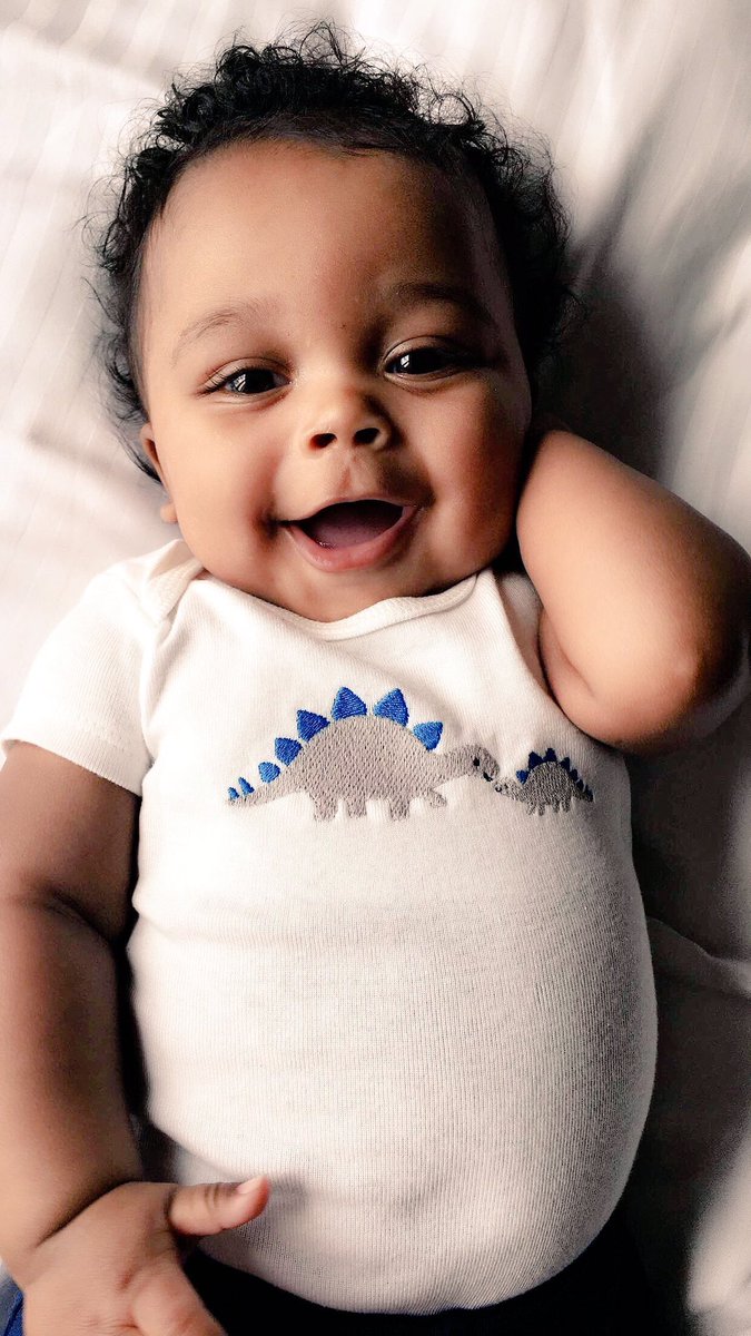 _MuhammedOSama's tweet photo. Bless your TL ! 
The most beautiful #smile and #pictures ever! 
💞💙 https://t.co/oREuSdxagE