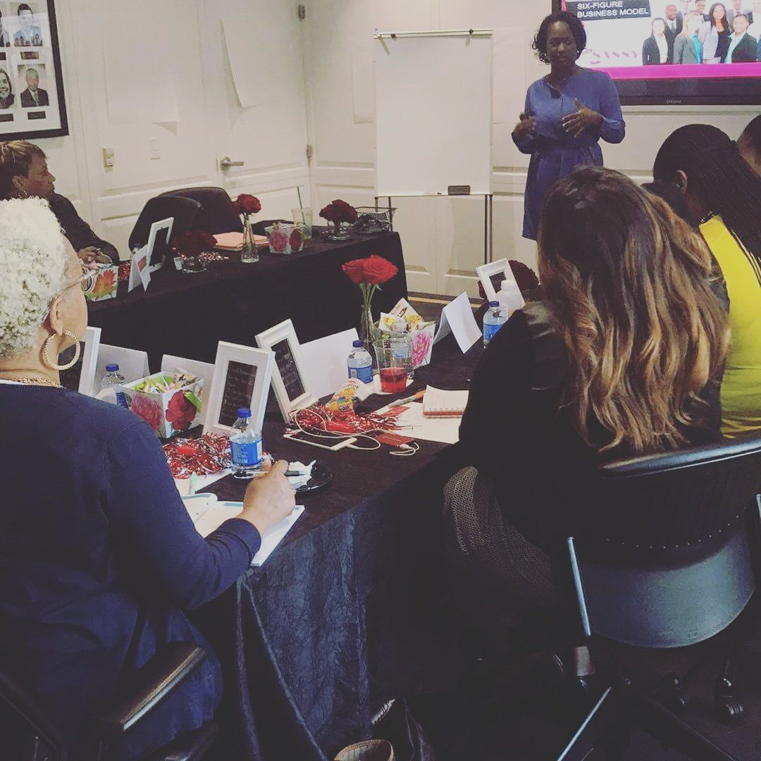 CompletelyY's tweet photo. Eventagious Bootcamp Day 2 started off strong!
#sassify https://t.co/cuAQHpgJEg