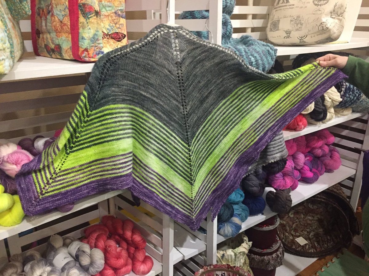 Love this color combo!