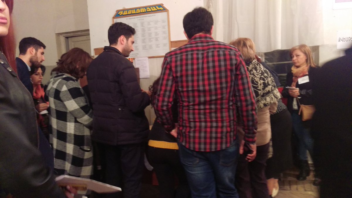 guglielmopicchi's tweet photo. Closing and counting at polling station 9/3x in Yerevan...at least the machines know what to do. Some mess now @oscepa https://t.co/Fjtnyzqw1l
