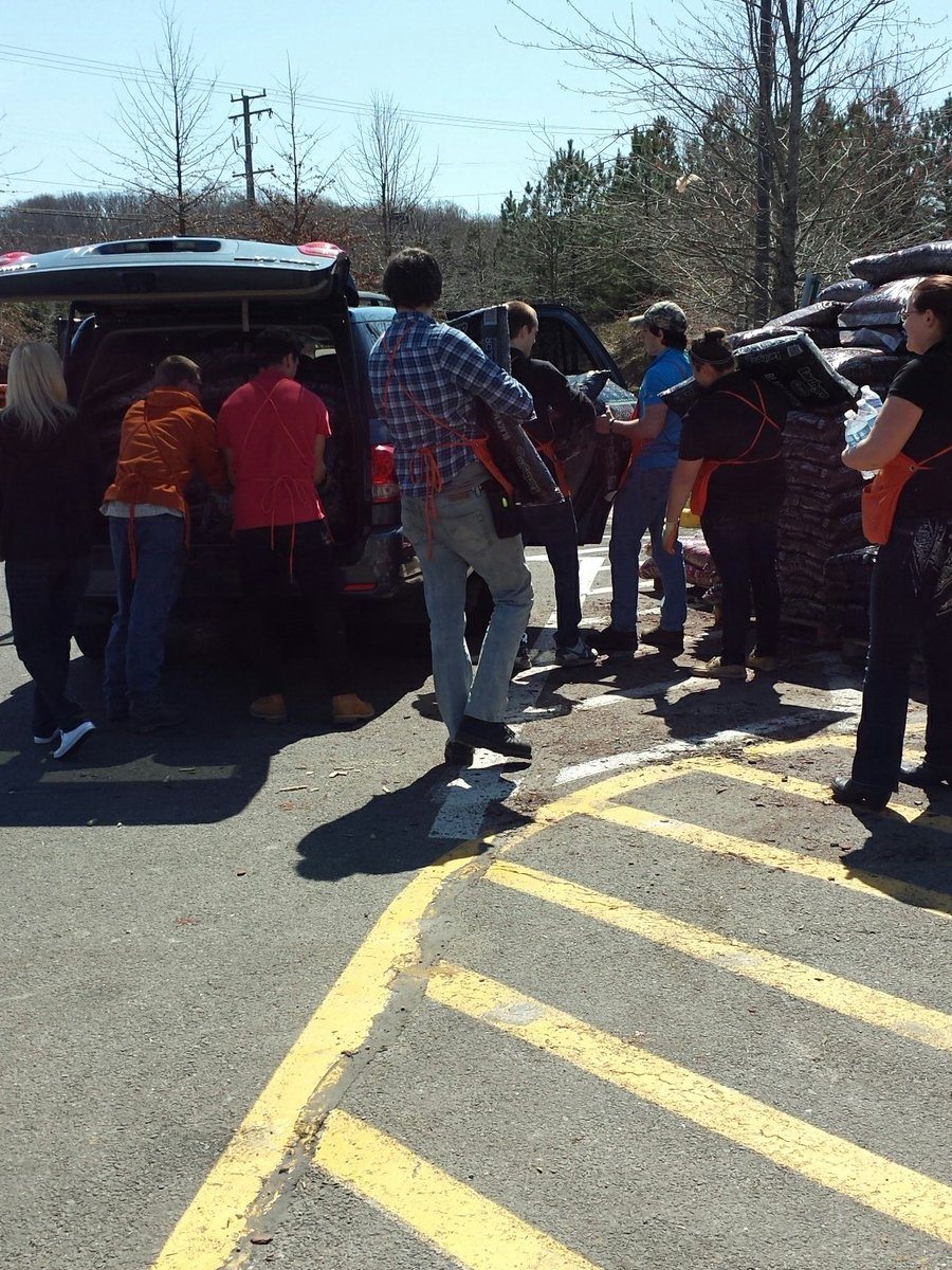 Robin Mitchell tweet media