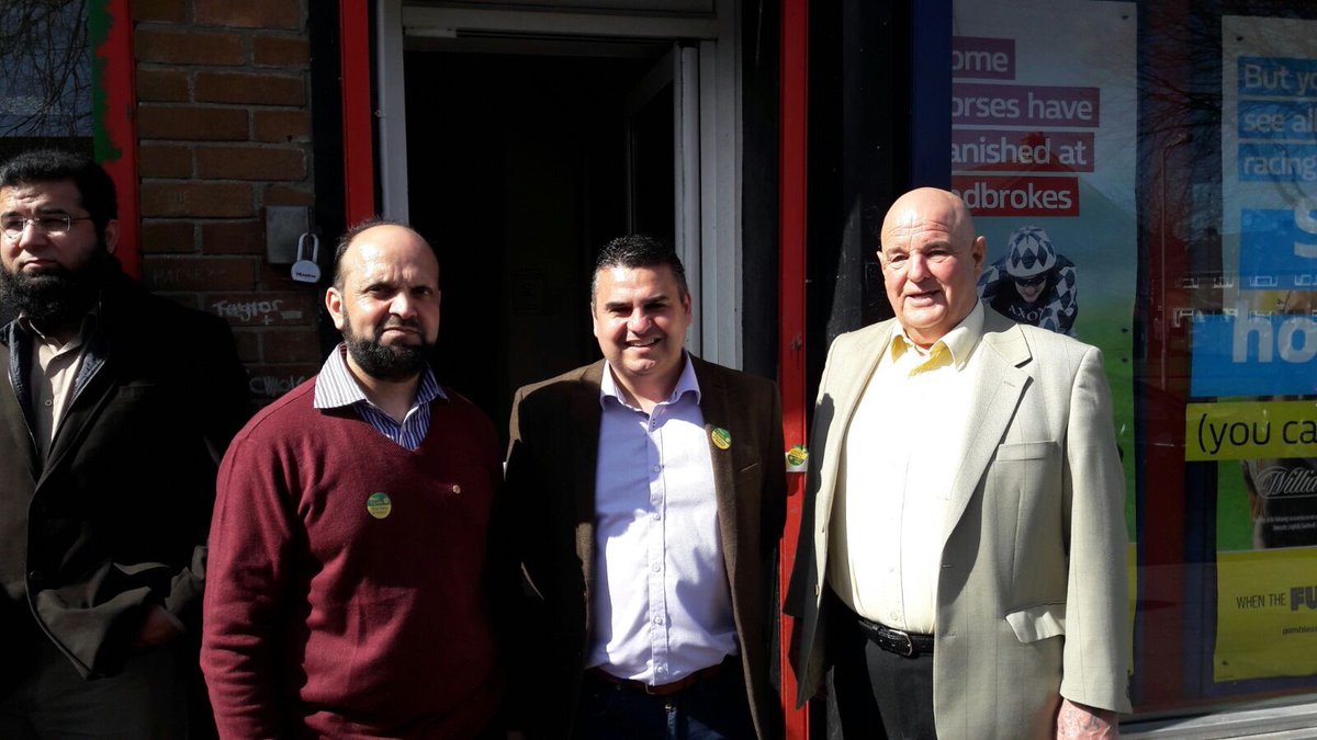TariqAwan1757's tweet photo. At the grand opening of @CardiffPlaid Campaign Office Today #LetsGetItDone #PC17 👍🏼✌🏽👏🏼🇽🇼 https://t.co/8GDuxLRpyv