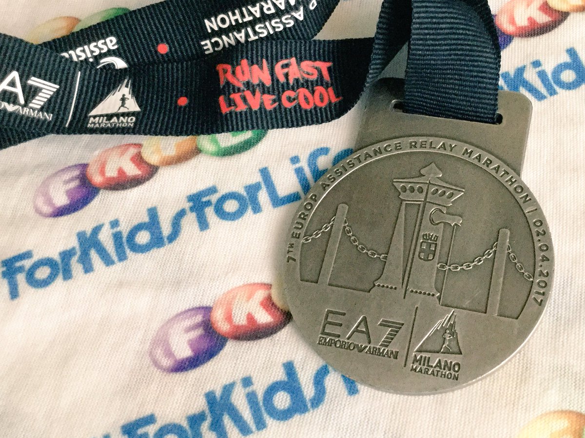 Silvia_Parma's tweet photo. 5 years of smilies and happiness running @forkidsforlife!! #MilanoMarathon https://t.co/ZPBUtaHOcH