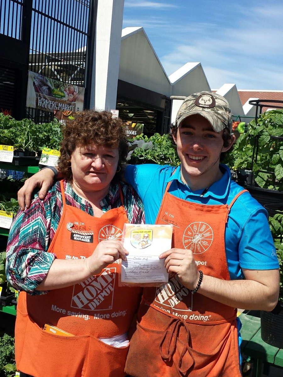 Robin Mitchell tweet media