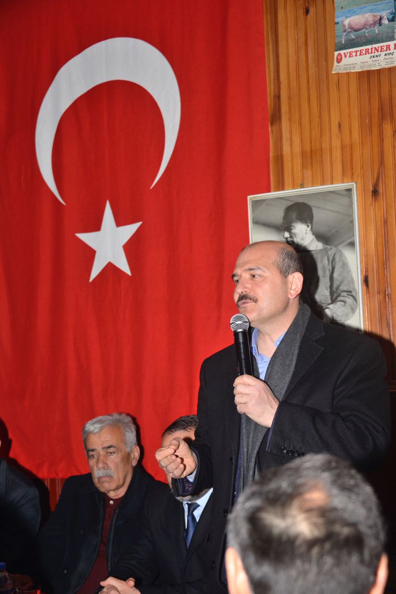 suleymansoylu's tweet photo. Bu ülkede darbelerin tarihe gömülmesi için Düzköy tabii ki #EVET diyor https://t.co/2jrURPi5ja