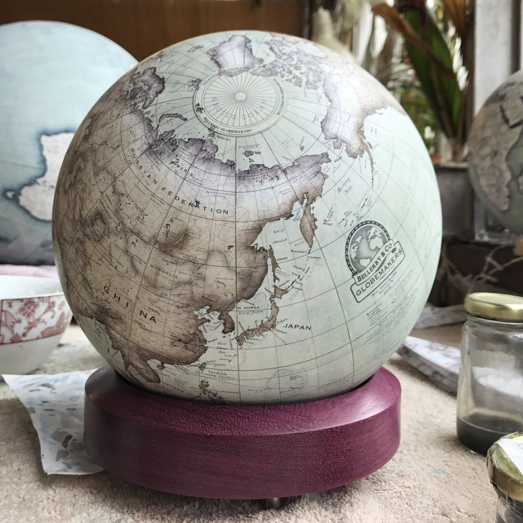 globemakers's tweet photo. March In The Studio II : Bellerby & Co Globemakers https://t.co/ofeKQ4qqQ1 #globemaker #cartography #maps #london https://t.co/EZn8GjbVUh