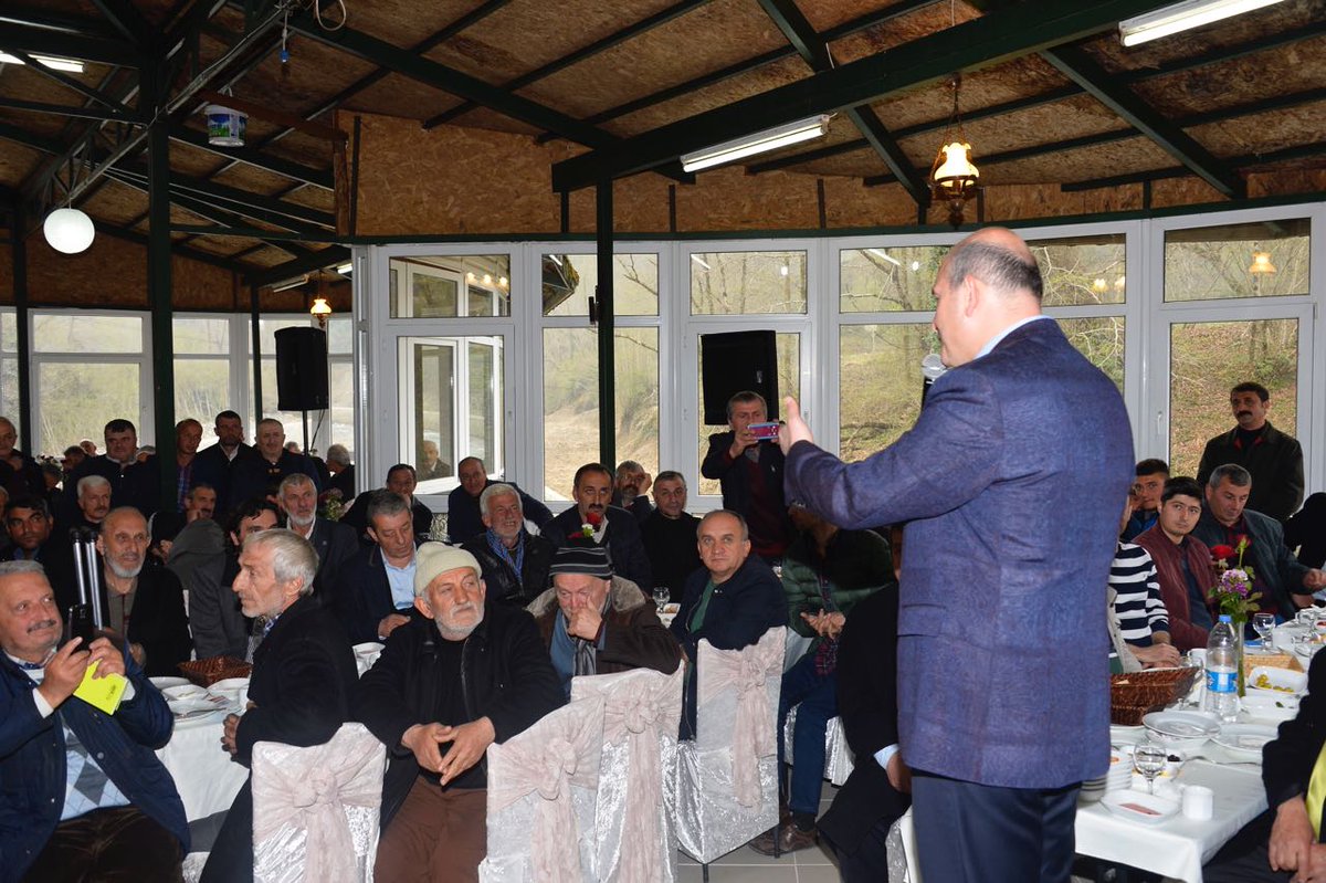 suleymansoylu's tweet photo. Cumhurbaşkanını ve hükümeti milletin belirlediği, millet iradesinin hakim olduğu bir yönetim için Hayrat tabii ki #EVET diyor https://t.co/2iYDMOqBiS
