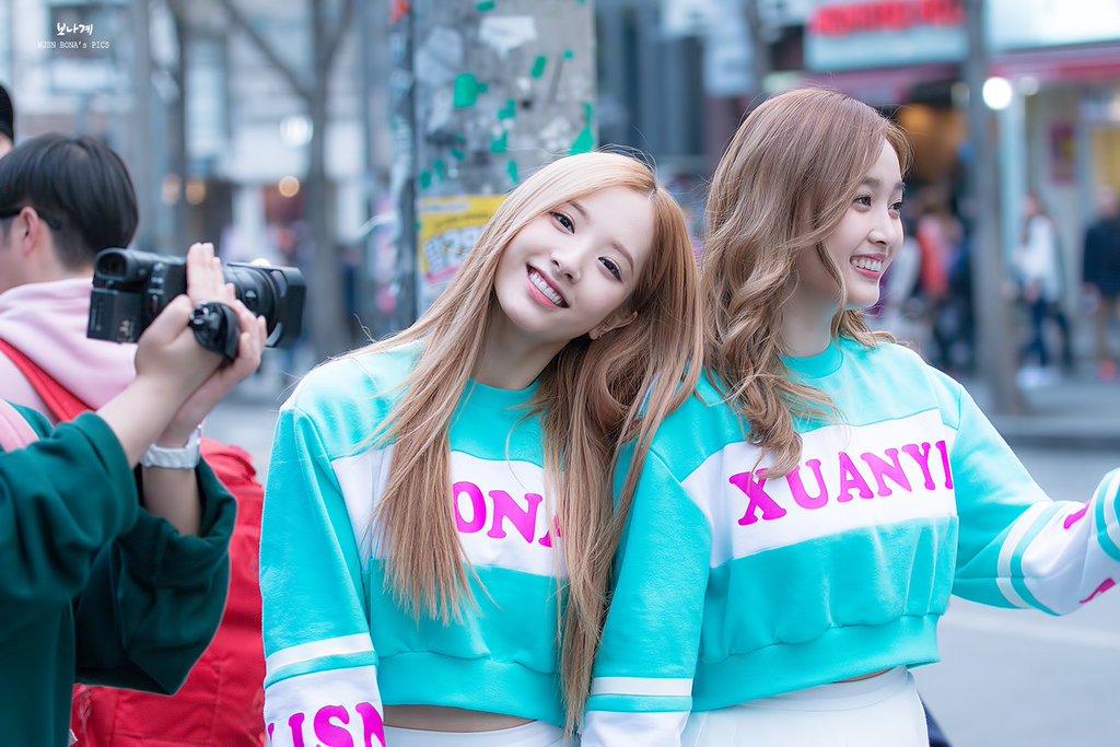 0819pics's tweet photo. ♡ 160402
#1년전_오늘의_김보나 #보나 https://t.co/CH6W84WHE7