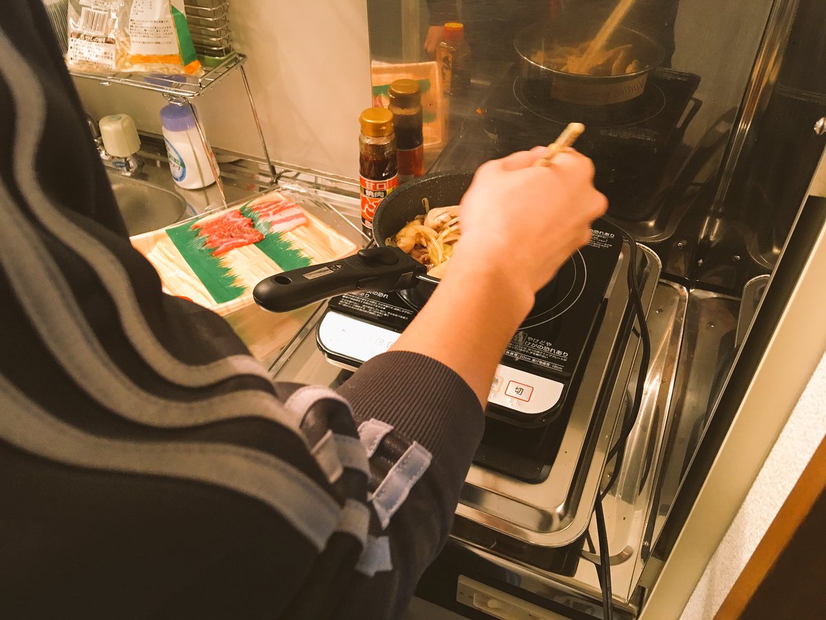 MShu76's tweet photo. 歩と初の自炊😋
シンプルじゃけどうまかった！！
歩ありがとう🙏 https://t.co/LDeoRI9XBz