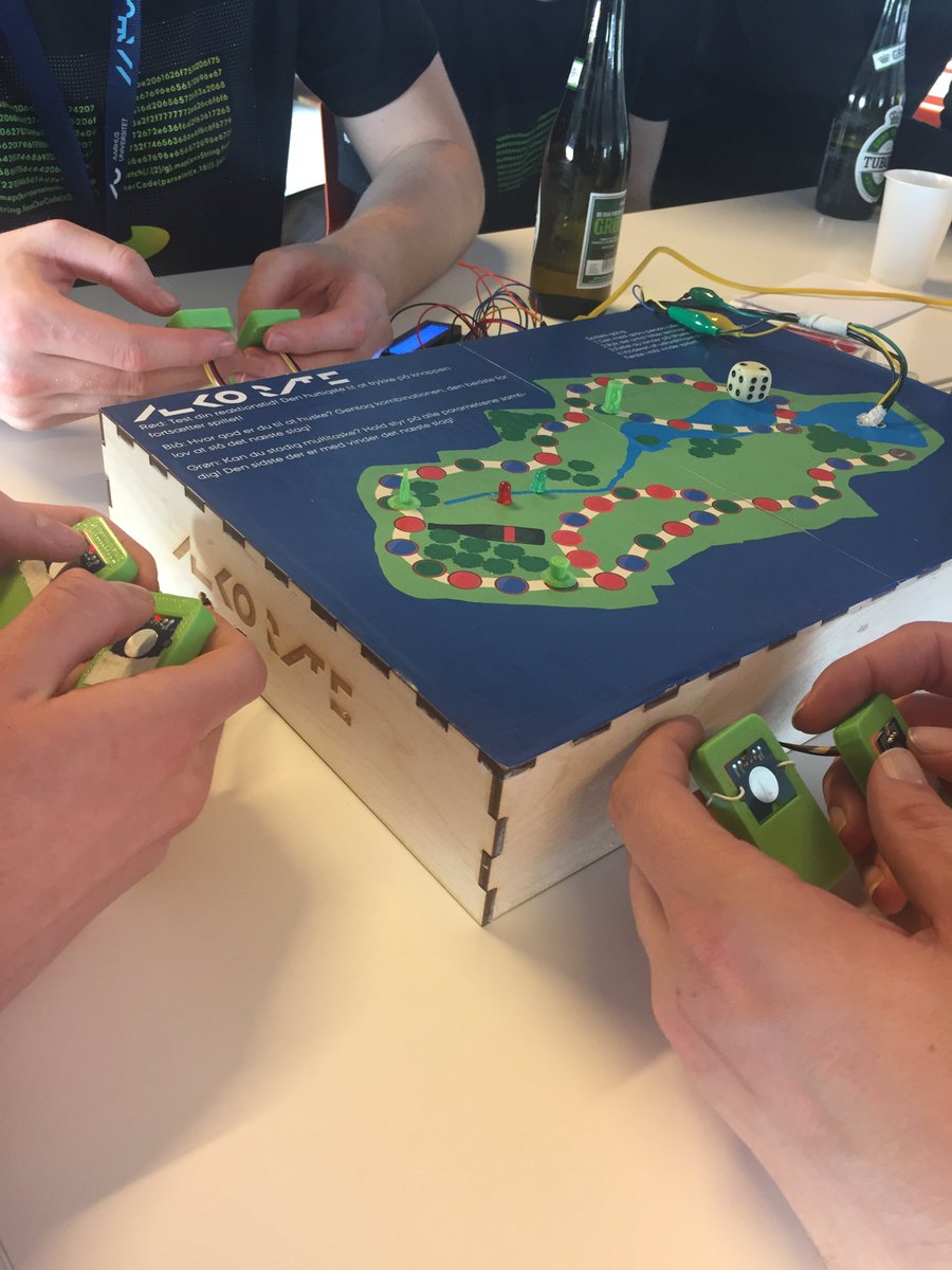 MLHacks's tweet photo. A mix of digital and analog games make up AUSwag at #AUHack. Such a great range of projects! https://t.co/VRJot46PNe