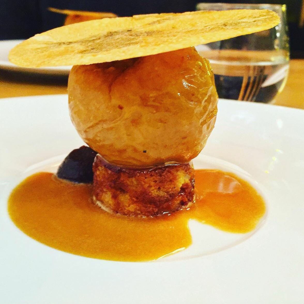 BotaniqueRestau's tweet photo. "La Pomme" à la carte du Botanique Restaurant https://t.co/M856EY958e