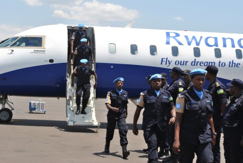 MirindiD's tweet photo. @Rwandapolice serves with dignity,discipline,integrity &dedication and it's a pride to our nation #Rwanda #ThanksRNP https://t.co/UVm7Mn4xZl