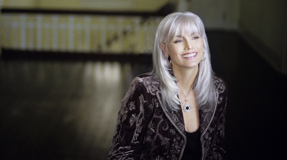 Happy birthday, Emmylou Harris (  