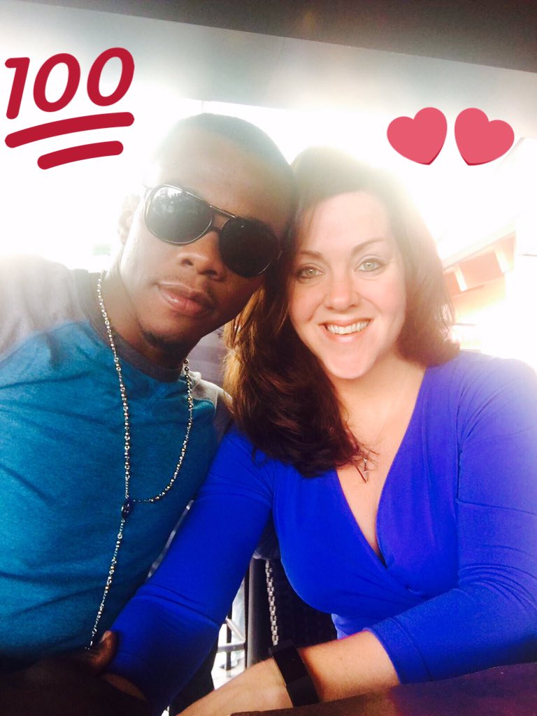 WaltersDevar's tweet image. Big up me sexy lady love yo bad 😘