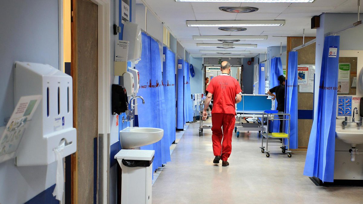 AfricanDundada's tweet photo. Three die unattended as winter rush hits A&amp;E

https://t.co/xm9fSdTRKG https://t.co/J451tZOXpf