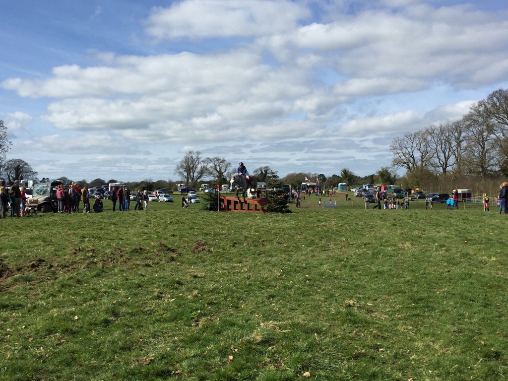 FowlerStud's tweet photo. Great day here on the farm for the Meath hunter trial. @MeathTaraP2P https://t.co/jIXy1cqT9l