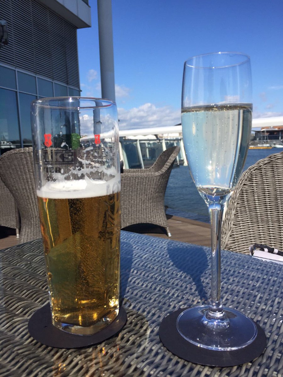 Relaxing in the sun <a href="/StDavidsHotel/">General</a>  with @B_A_M_B_I_87  before our long trip home #5*luxury