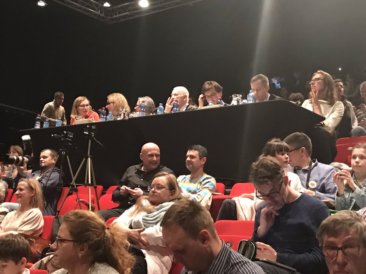 LevendeTalenPL's tweet photo. #wierszowisko #polskieszkoly @ForumFPSN https://t.co/LBMOioFQNo
