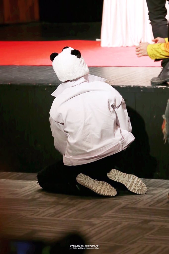 vskpxx_'s tweet photo. มีความน่าเอ็นดูแบบนุ้งแตฉองขวบทั้งที่อายุ20+แล้วอยู่ในทุกอิริยาบถของแทฮยองจริงๆ ทำอะไรก็น่าทะนุถนอมไปหมด เด็กน้อยของพี่👶🏻♡ https://t.co/wFEUBdwmTJ