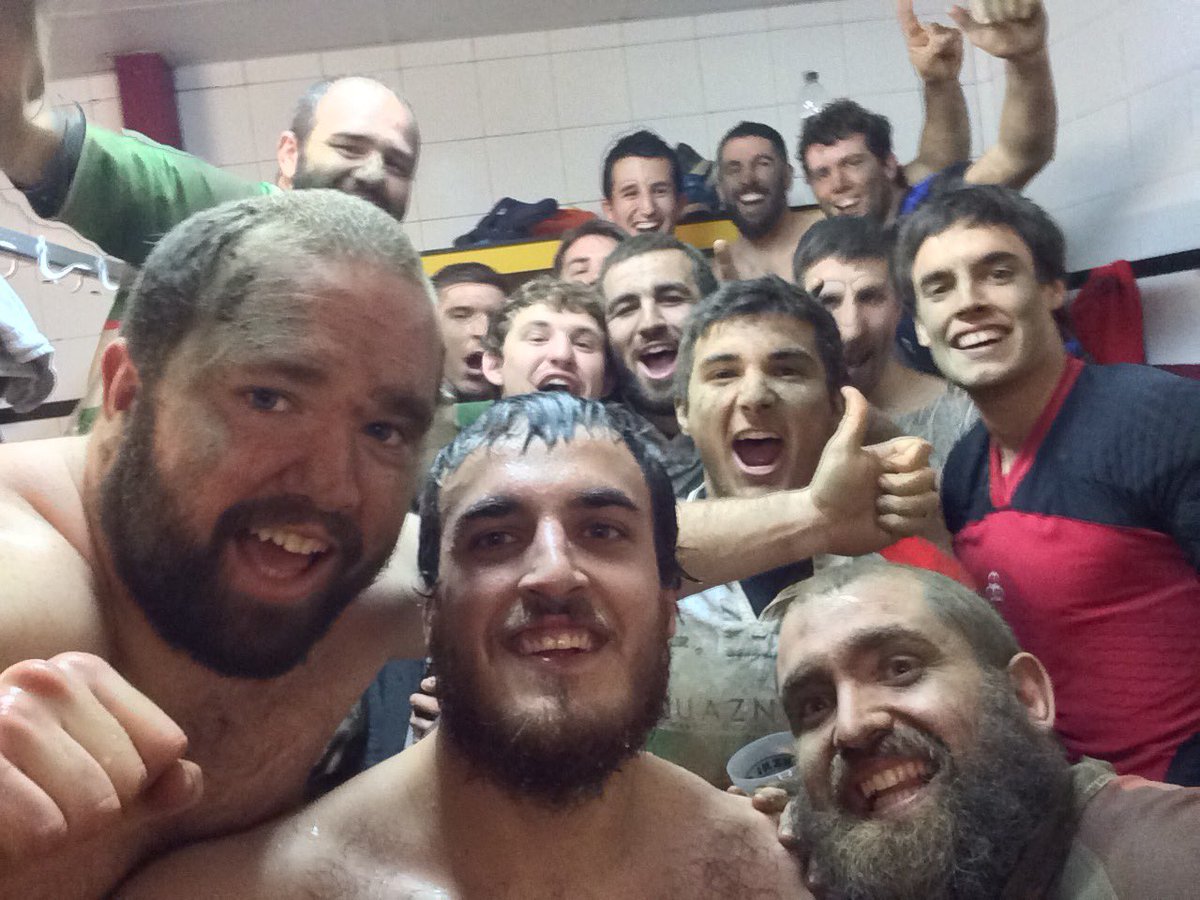 Otxotobi's tweet photo. Ikearriya talde honen kasta ta kemena!💪🏻🏉💪🏻 #bultzhernani @hernanirugby #comomolaganar https://t.co/EaJu7r8484