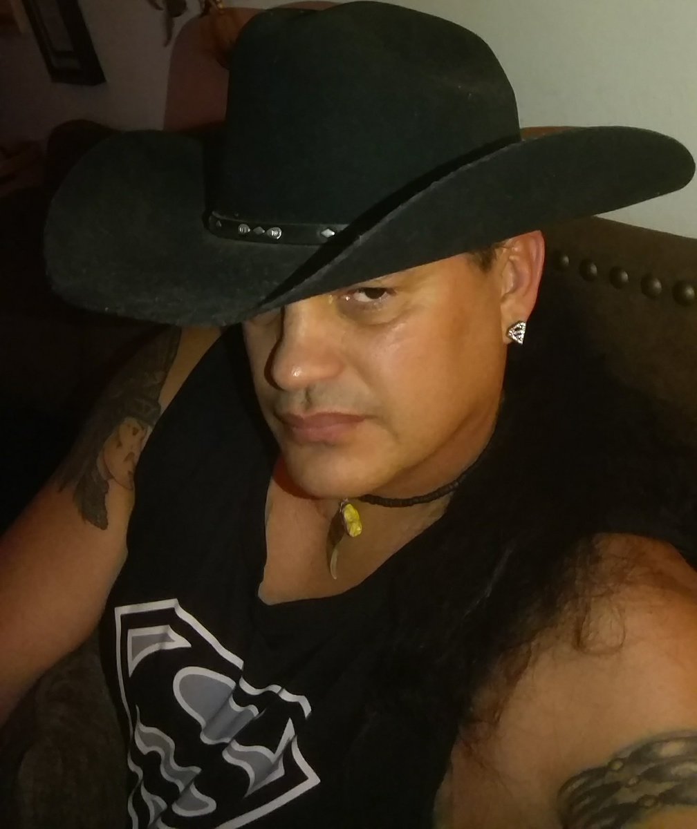 DakotaBlack9's tweet image. #NativeAmerican #Nativeactor #actorslife