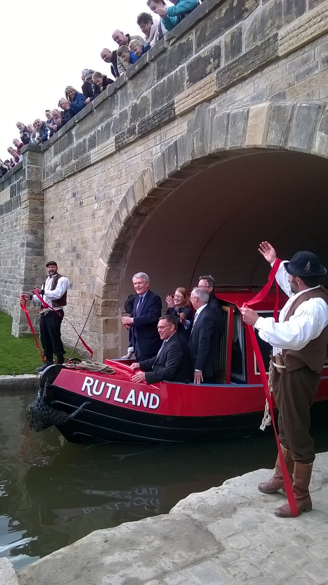 transportgovuk's tweet photo. @ajonesMP officially reopens #EllandBridge which benefited from Β£5.5m DfT funding after 2015 floods https://t.co/RIF9aGkMZz